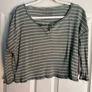 We the free top- Small